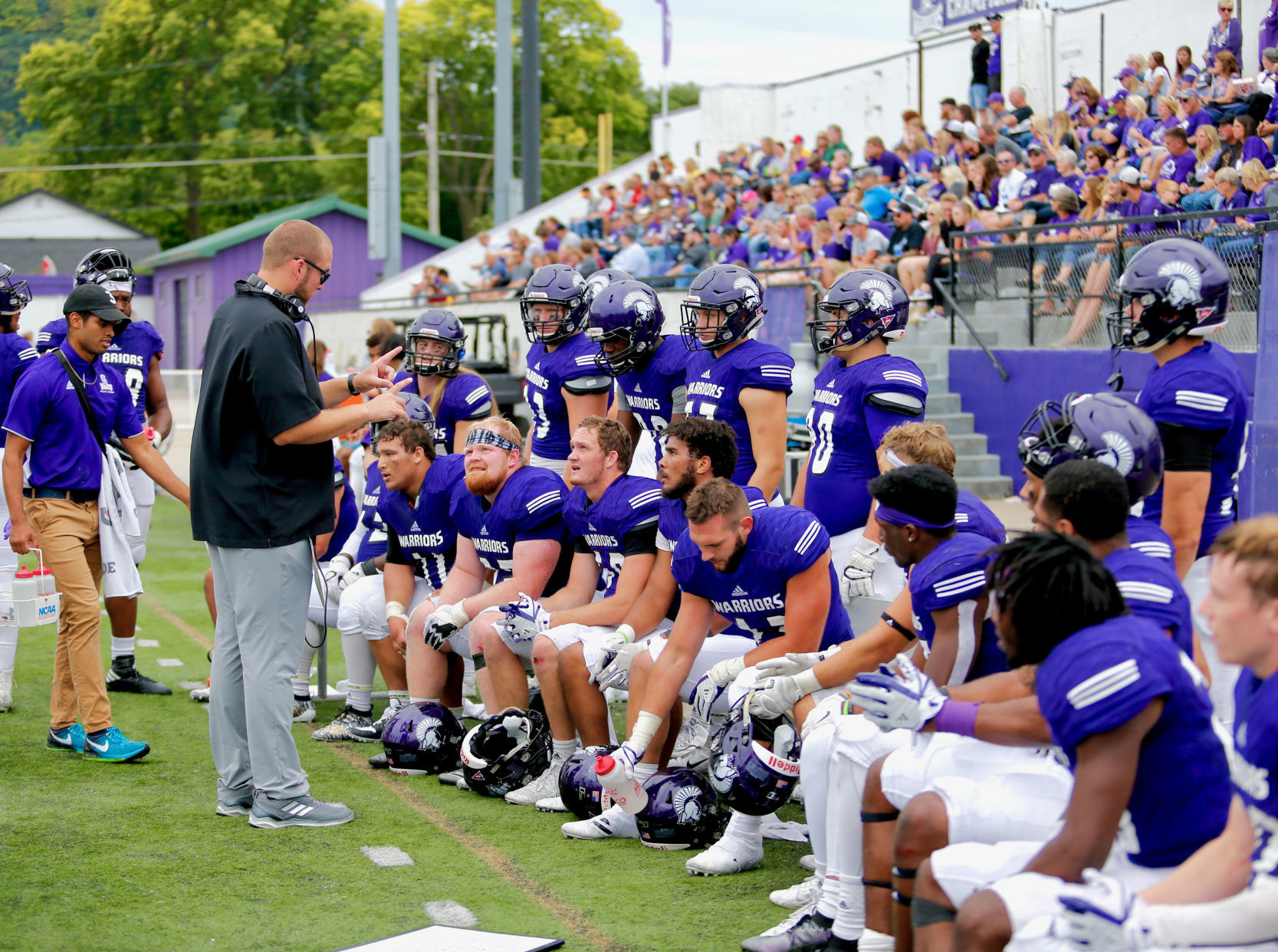 WSU FB vs Wayne State